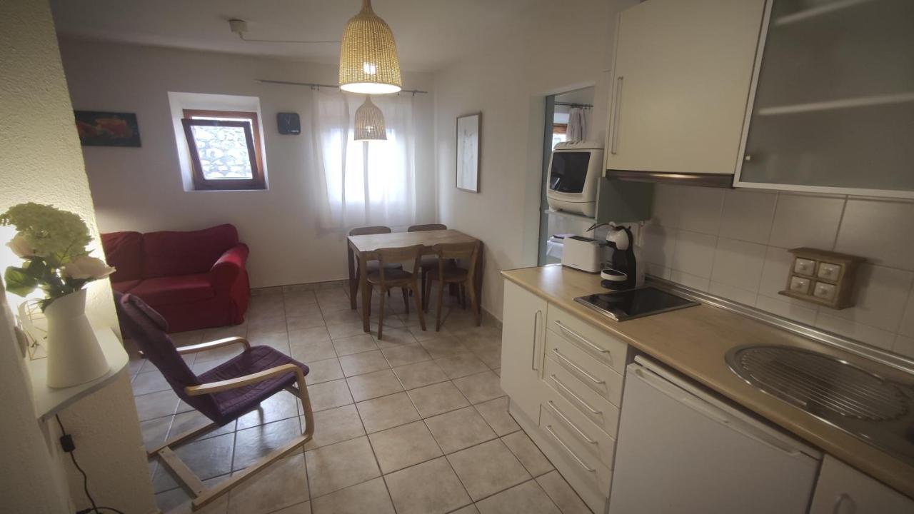 דירות סנט מרטי ד'אמפורייס La Casa Al Roura מראה חיצוני תמונה