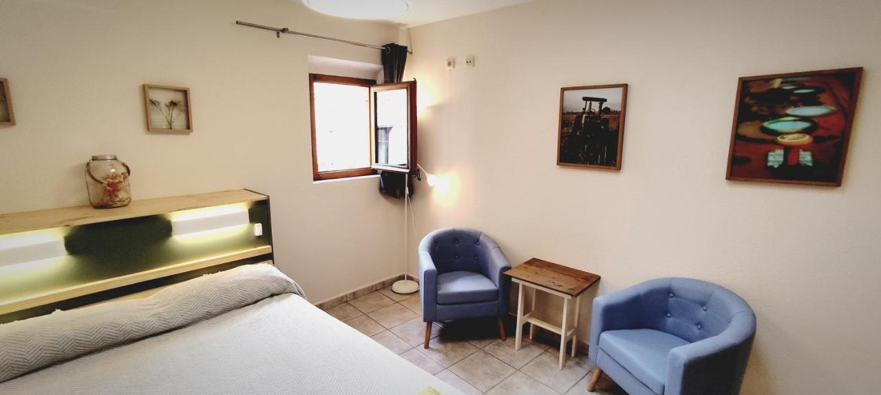דירות סנט מרטי ד'אמפורייס La Casa Al Roura מראה חיצוני תמונה
